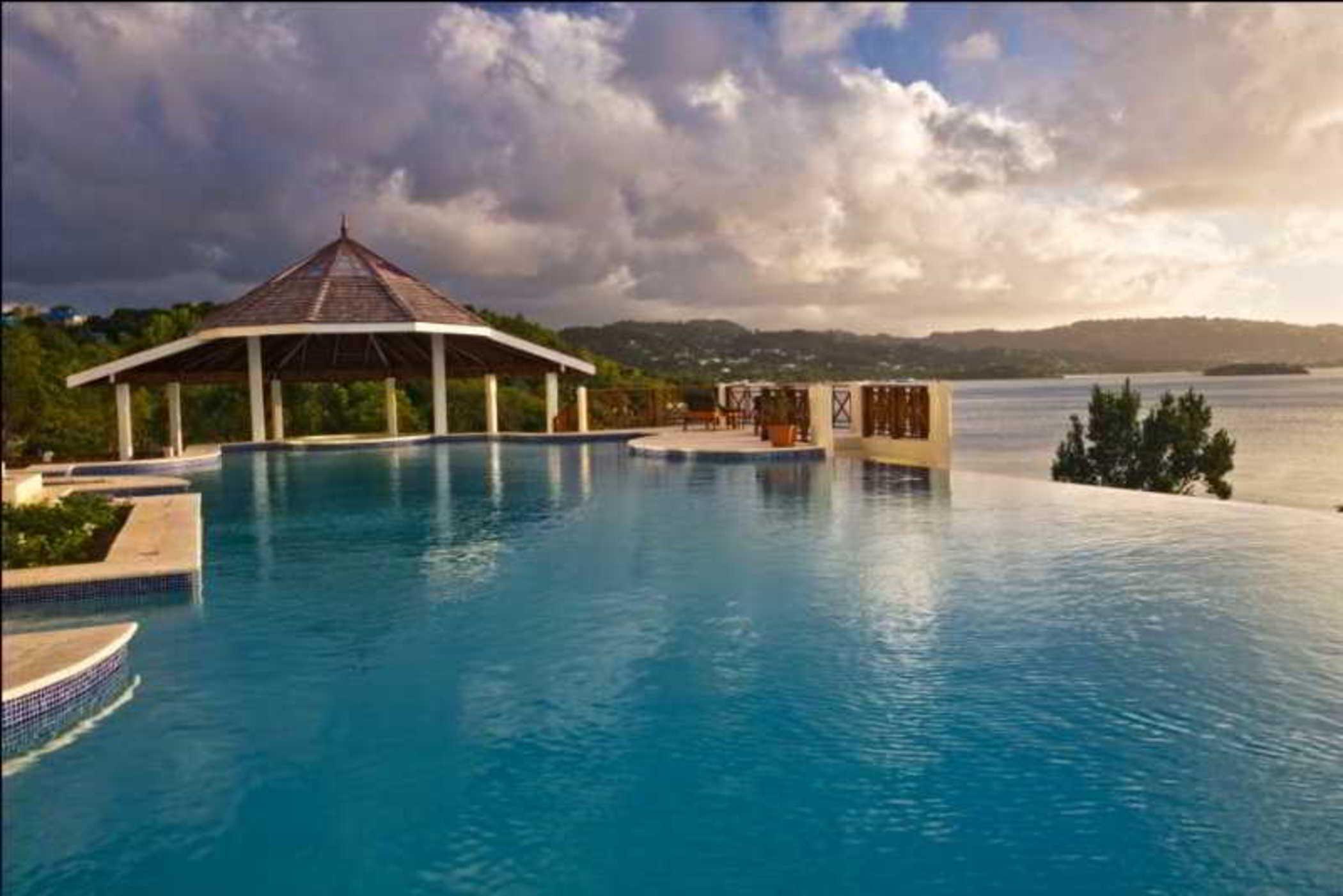 Calabash Cove Resort And Spa - Adults Only 그로스 아일릿 외부 사진